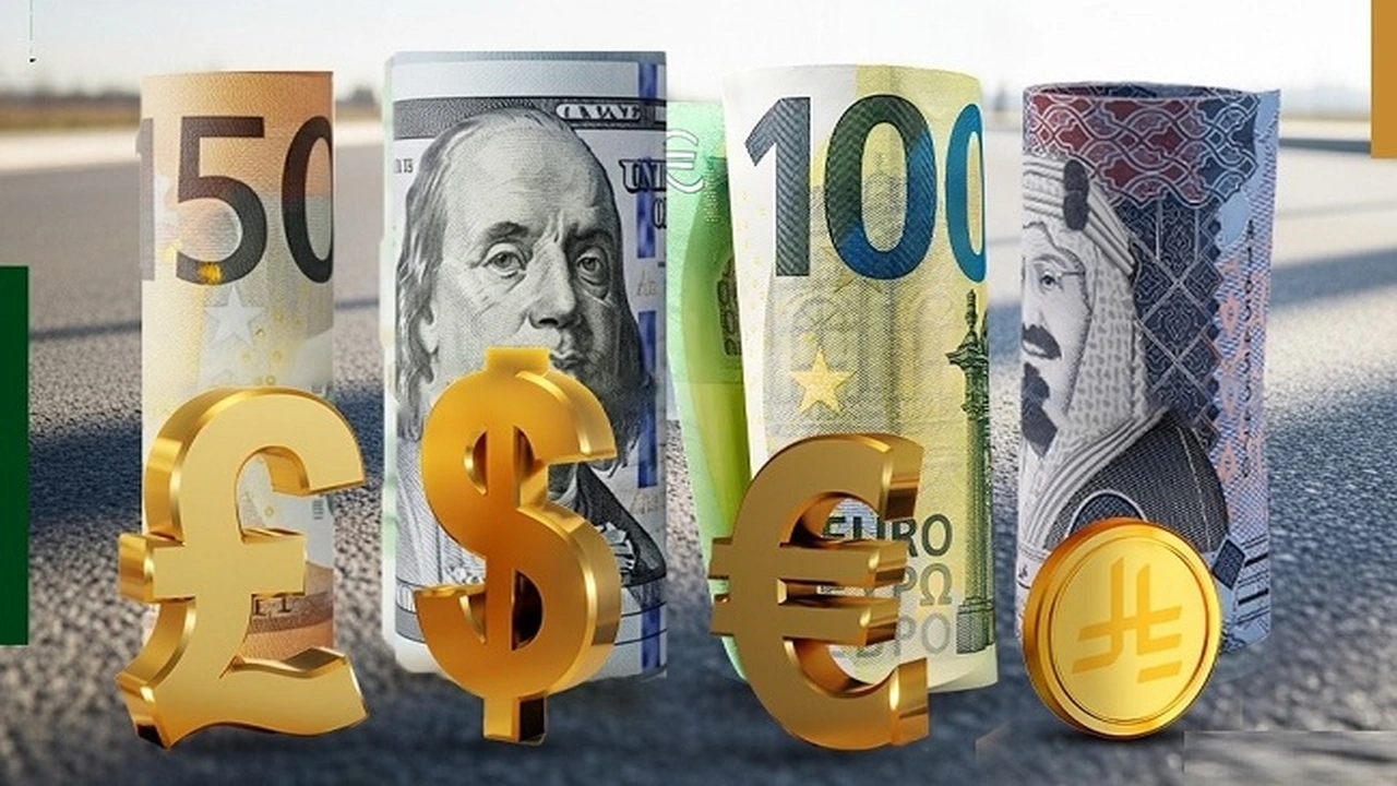 تقلبات أسعار العملات أمام الجنيه المصري في تعاملات يوم الجمعة بالبنوك